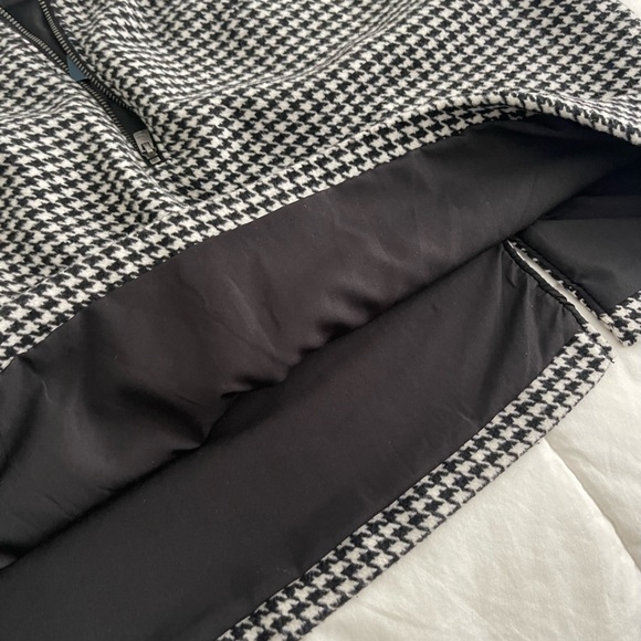 Hollister Skirt Ultra High Rise Wool Blend Mini Skirt Size M Black & White - Picture 7 of 10